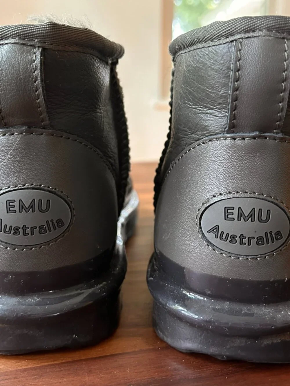 EMU Australia Stinger Micro Dipped Sheepskin Boots Dark Olive